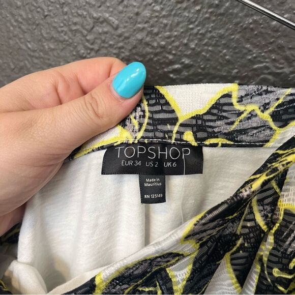 Topshop Outline Hibiscus Maxi Skirt with Front Split - Picture 9 of 13